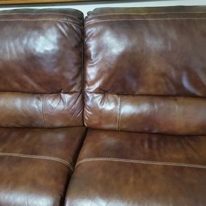 ASHLEY-Jayron power reclining sofa